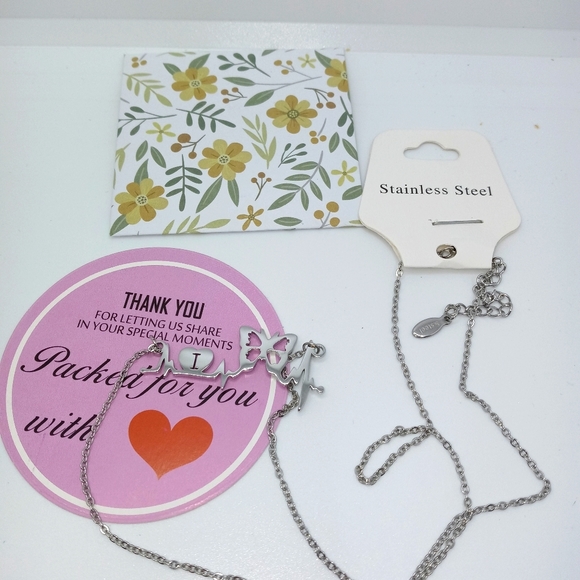 Necklace with earrings just in time for valentine' - Picture 2 of 2